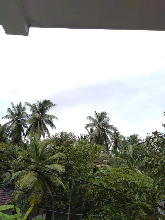 Near Beach Rest Unawatuna Luaran gambar