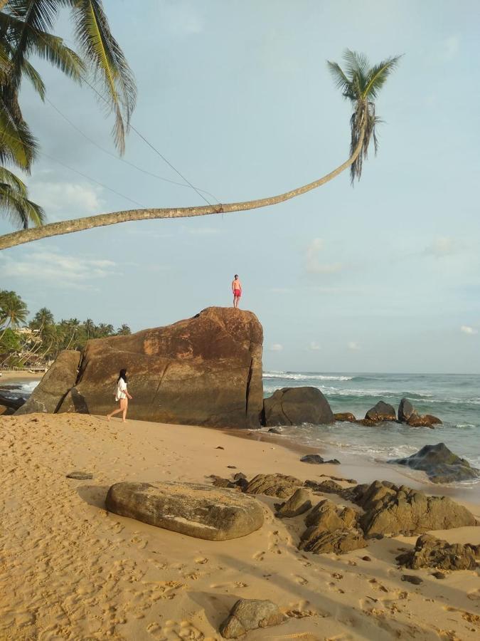 Near Beach Rest Unawatuna Luaran gambar